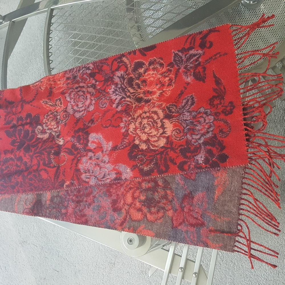 Merona red print soft  scarf. 62x11
